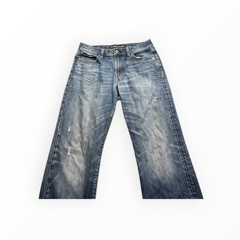 Express Jeans Blake Men 34x30 Blue Loose Fit Straight Leg Distressed Medium Wash